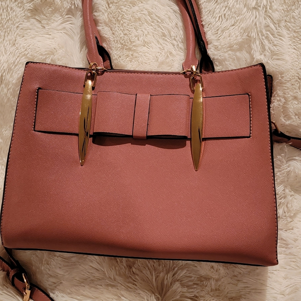 Mauve purse with bow design
